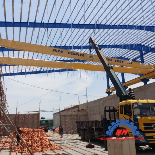 CẦU TRỤC - CỔNG TRỤC 