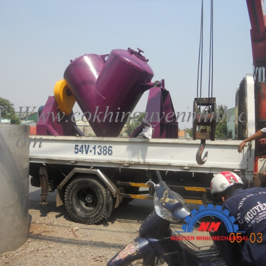 MÁY TRỘN CHỮ V