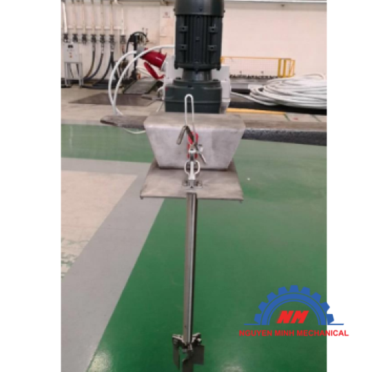 MÁY kHUẤY KIỂU TRỐNG IBC