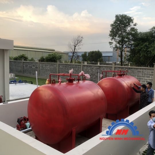 Bồn chứa foam là gì 